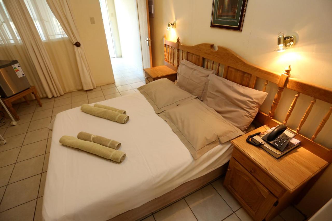 Schuetzenhaus Guesthouse 키트만슙 외부 사진